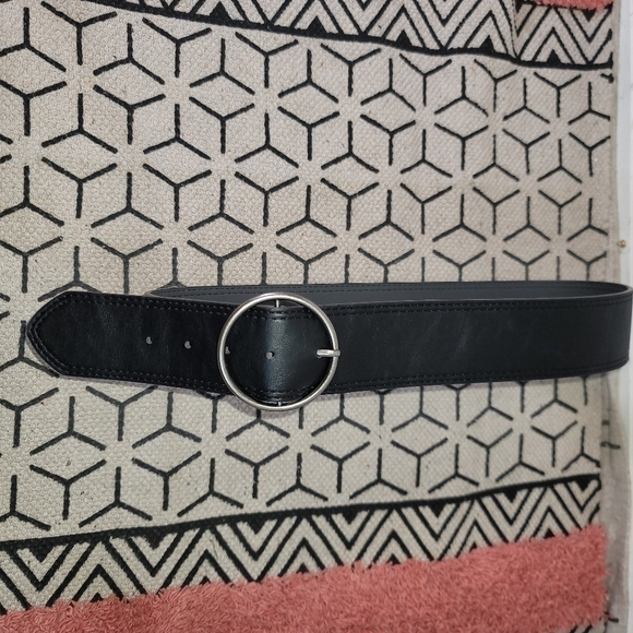 WIDE BLACK FAUX LEATHER BELT - Picture 1 of 6